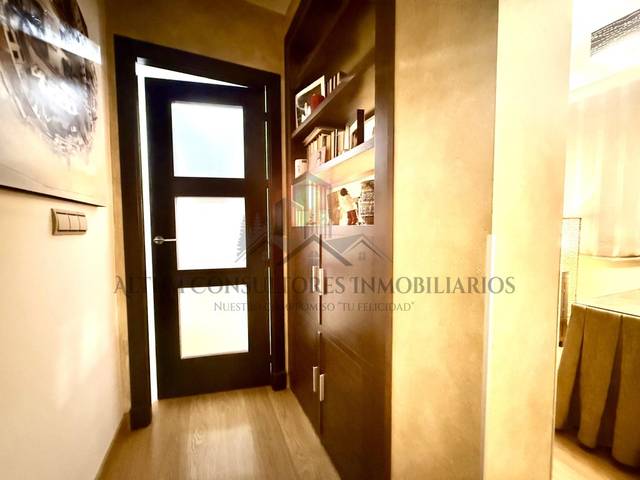 Piso en Venta en Calle Juan De Zoyas, 8 en La Buhaira
