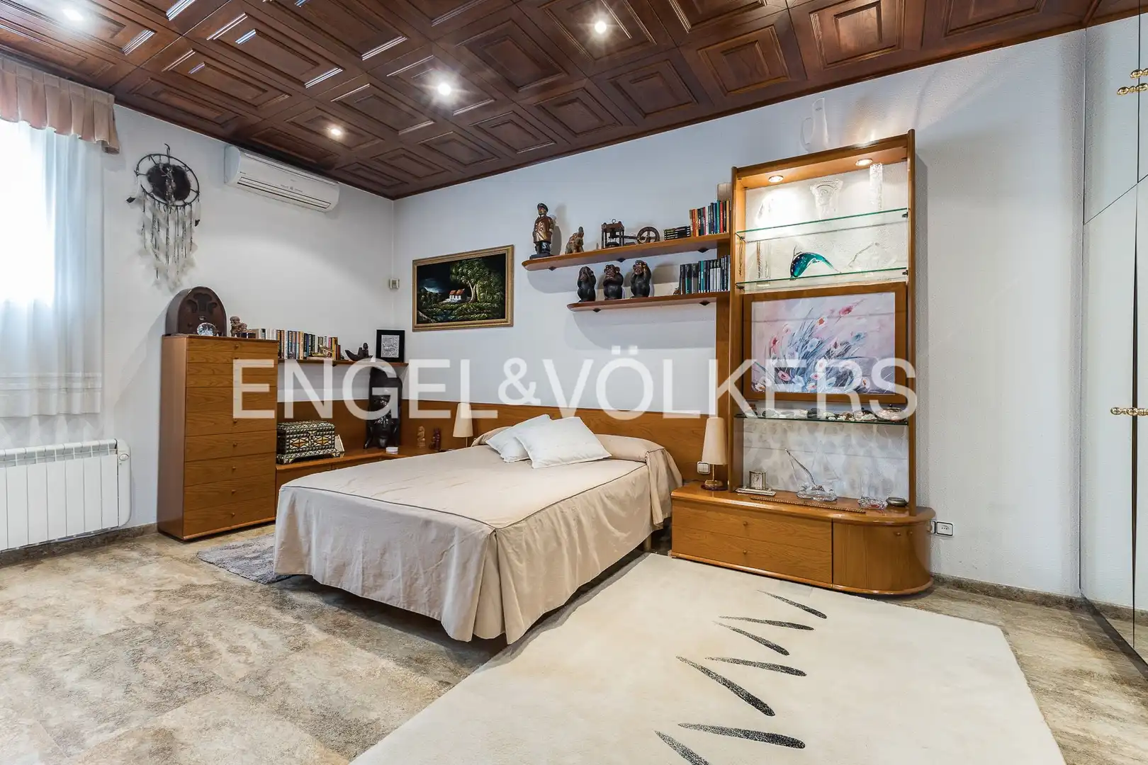 Wohnzimmer von Country house zum Verkauf in Barcelona mit Heizung, Parkett und Terrasse