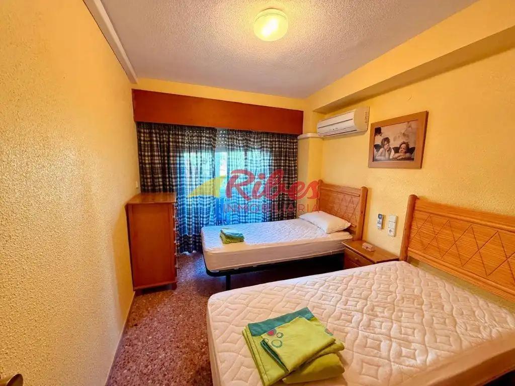 Bedroom of Apartments for sale in Racó