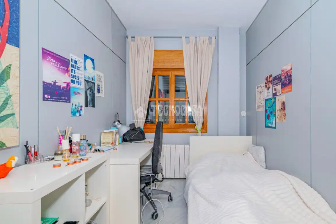 Schlafzimmer von Wohnung zum Verkauf in Granada mit Heizung