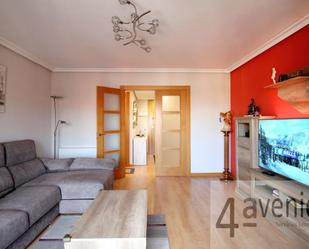 Living room of Flat for sale in Avilés  with Heating, Terrace and Storage room