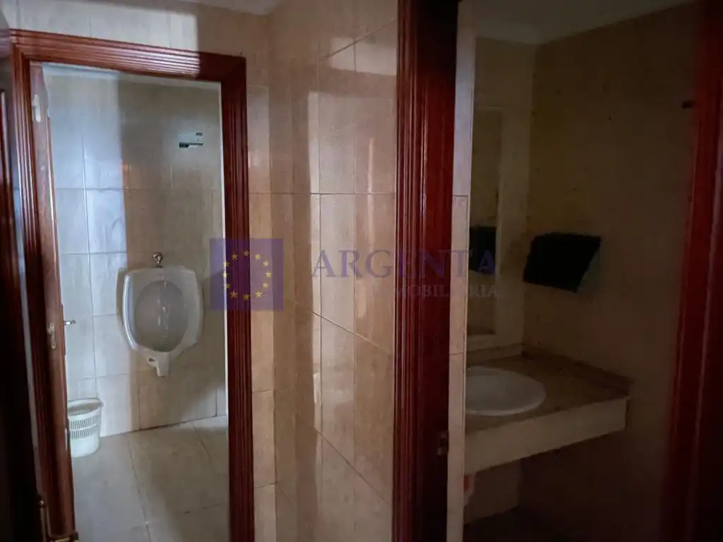 Local comercial en venda a Calle Monaco, imagen 6