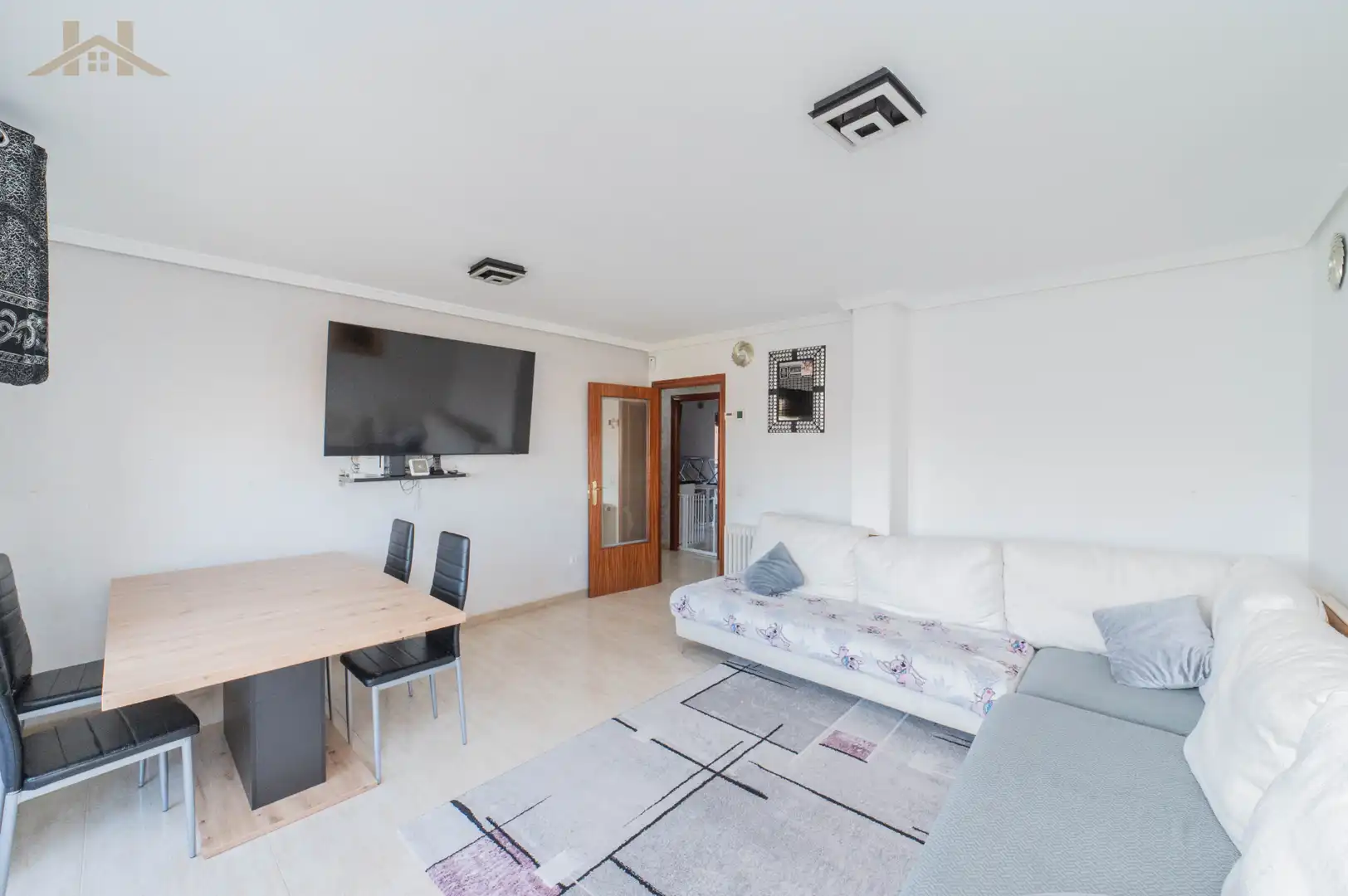 Living room of Flat for sale in Móstoles  with Air Conditioner, Heating and Terrace
