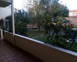 Jardí de Casa o xalet en venda en Fernán Caballero amb Aire condicionat, Calefacció i Jardí privat