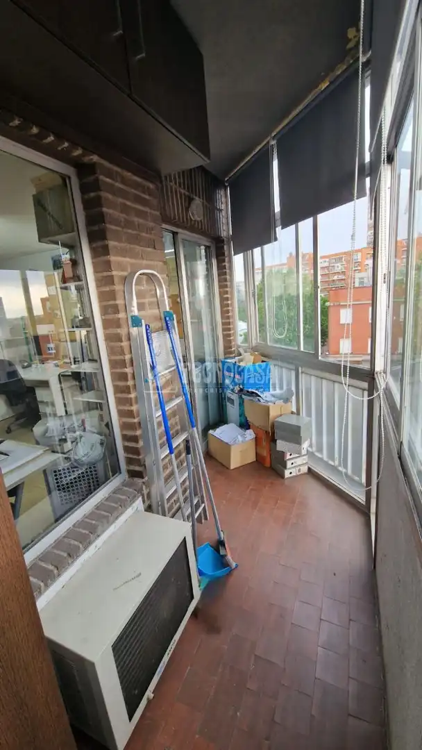 Terraza de Piso en venta en Madrid con Calefacción