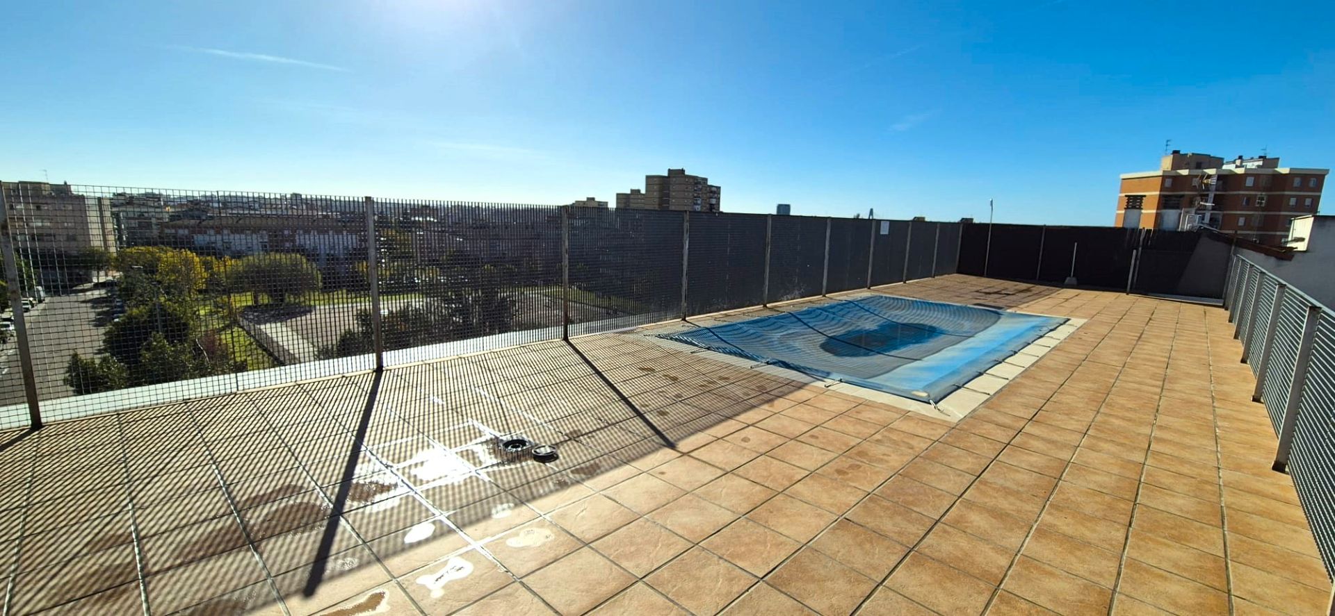 Swimming pool of Flat for sale in Badajoz Capital  with Air Conditioner, Heating and Storage room