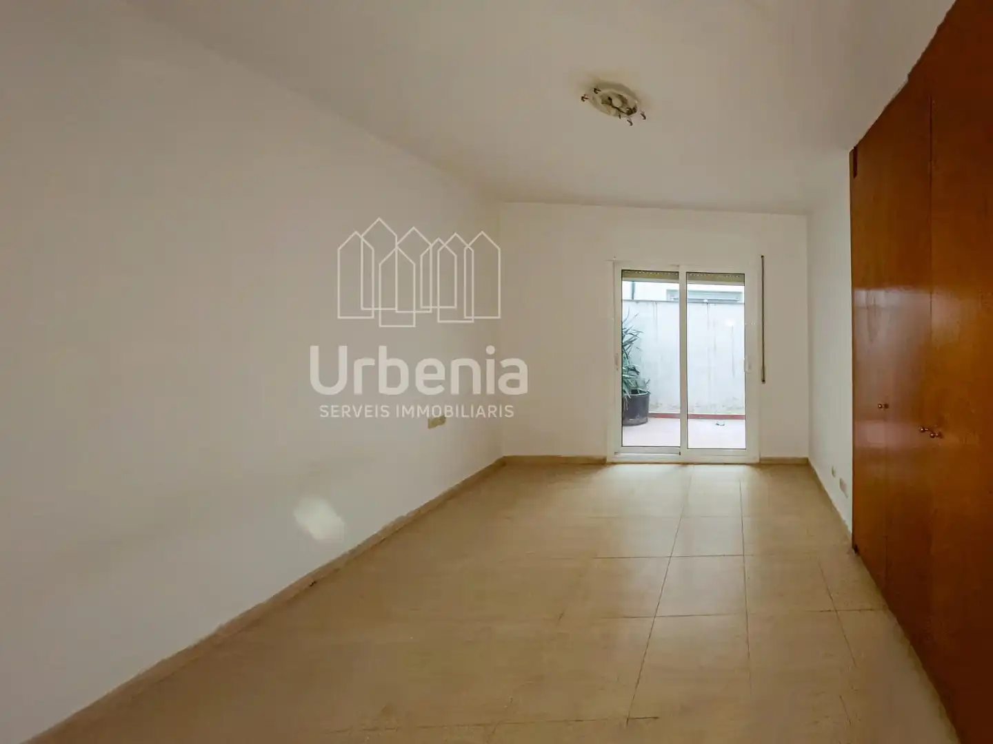 Flat for sale in Canyamars