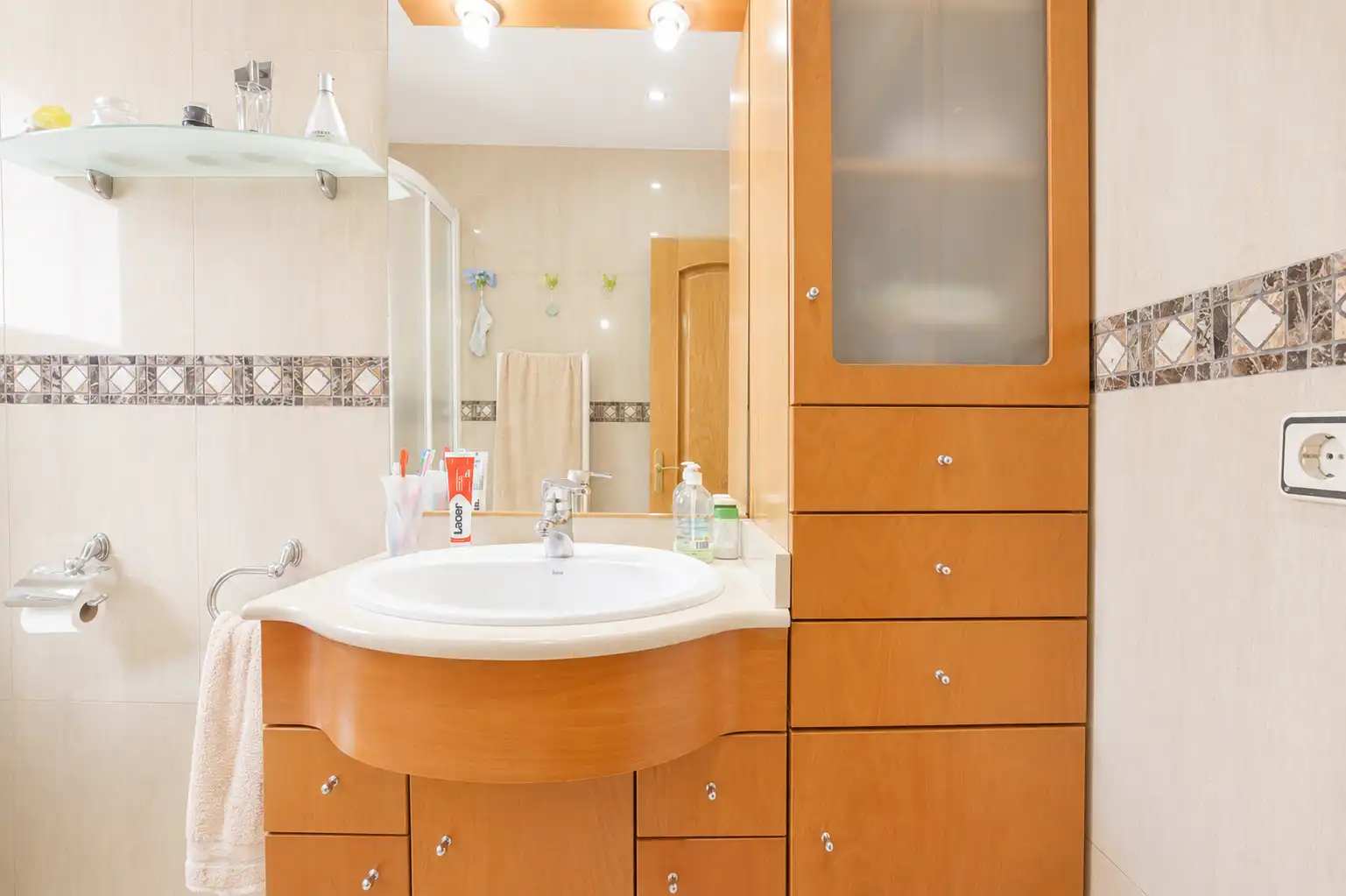 Baño de Ático en venta en Santa Coloma de Gramenet con Aire acondicionado, Calefacción y Terraza
