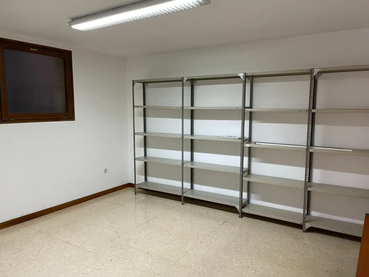 Business premises to rent in Carrer Bisbe Vilanova 1 bis, imagen 8