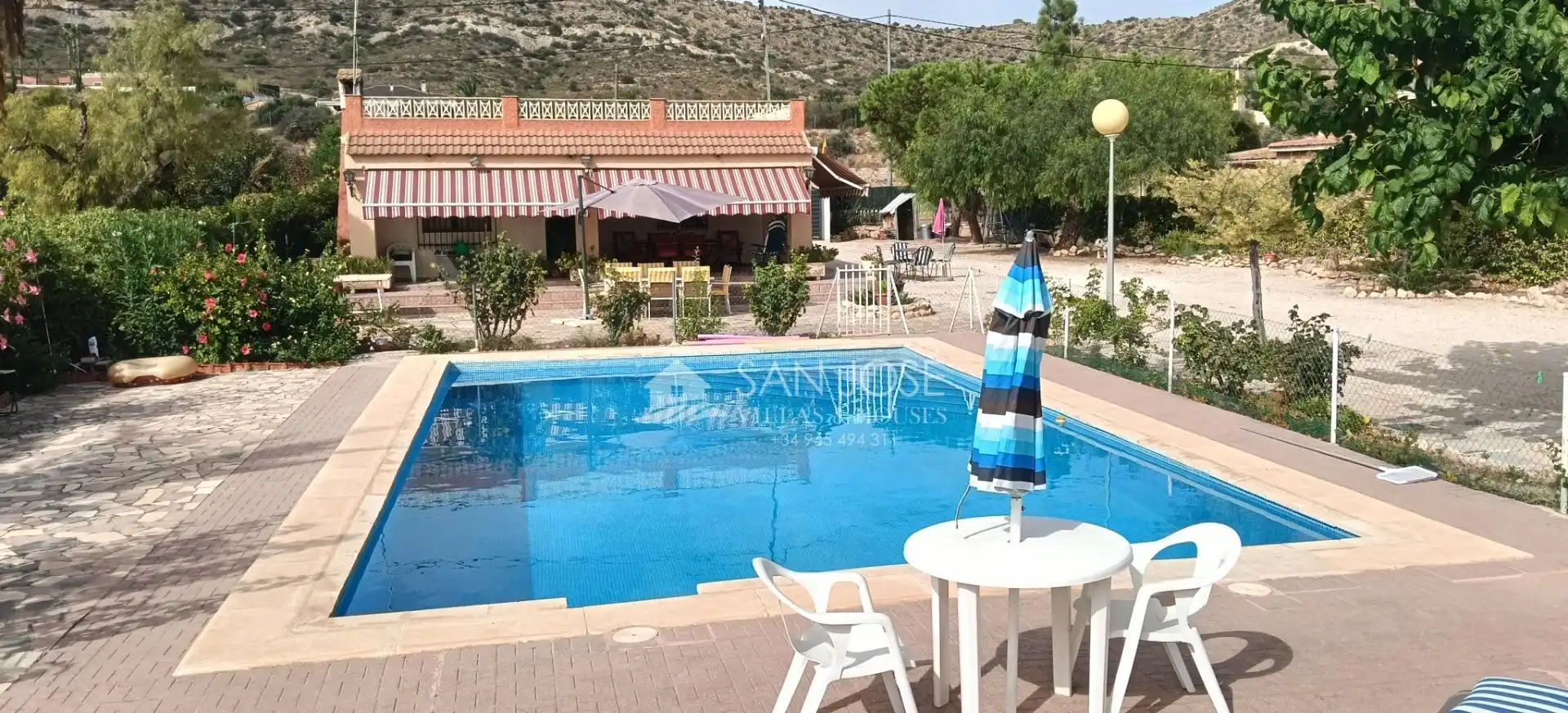 Chalet con piscina en venta en Pedanías Oeste