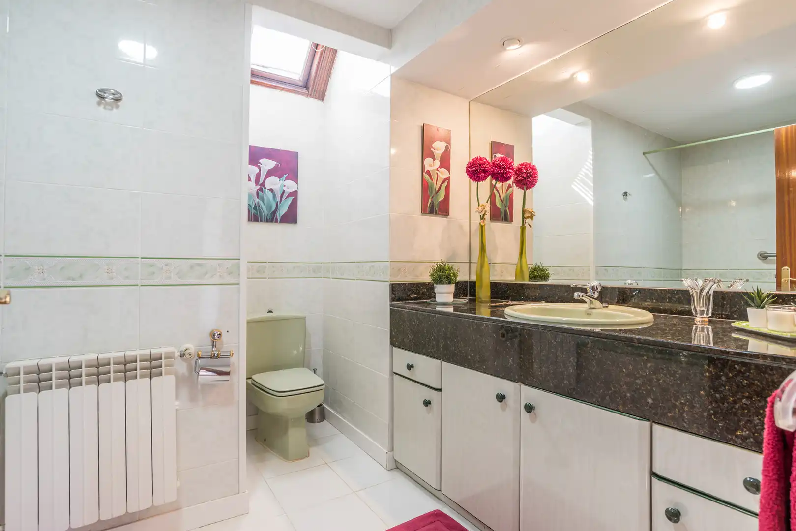 Bathroom of Houses for sale in Collado Villalba  with Air Conditioner, Heating and Private garden