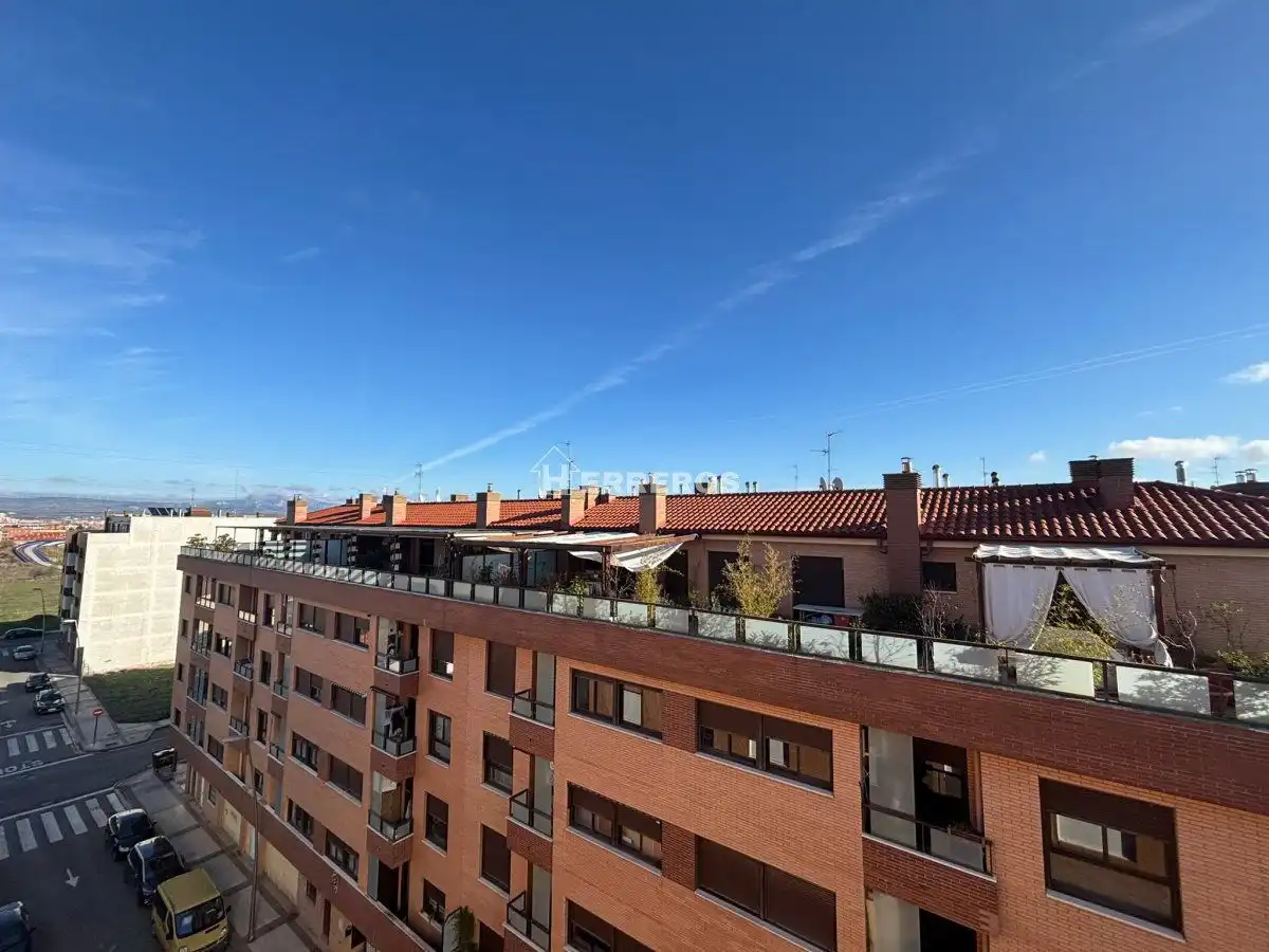 Àtic amb ascensor en venda a JORGE MANRIQUE, imagen 18