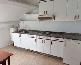 Kitchen of Attic to rent in Santiago de Compostela 
