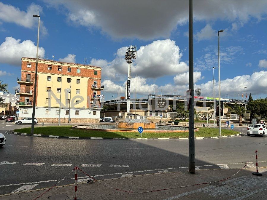 Vista exterior de Piso en venta en Castellón de la Plana / Castelló de la Plana con Aire acondicionado y Amueblado