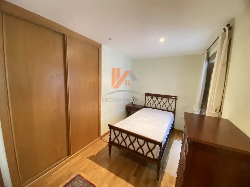 Habitación de Casa o chalet de alquiler en Santiago de Compostela  con Amueblado
