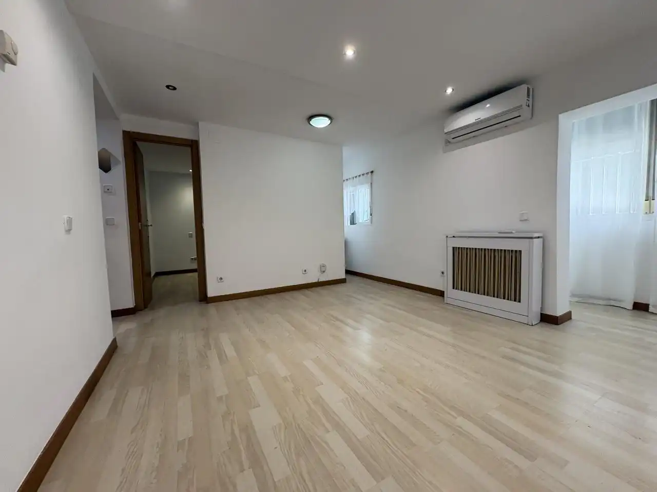 Planta baja de alquiler en Madrid con Aire acondicionado y Calefacción