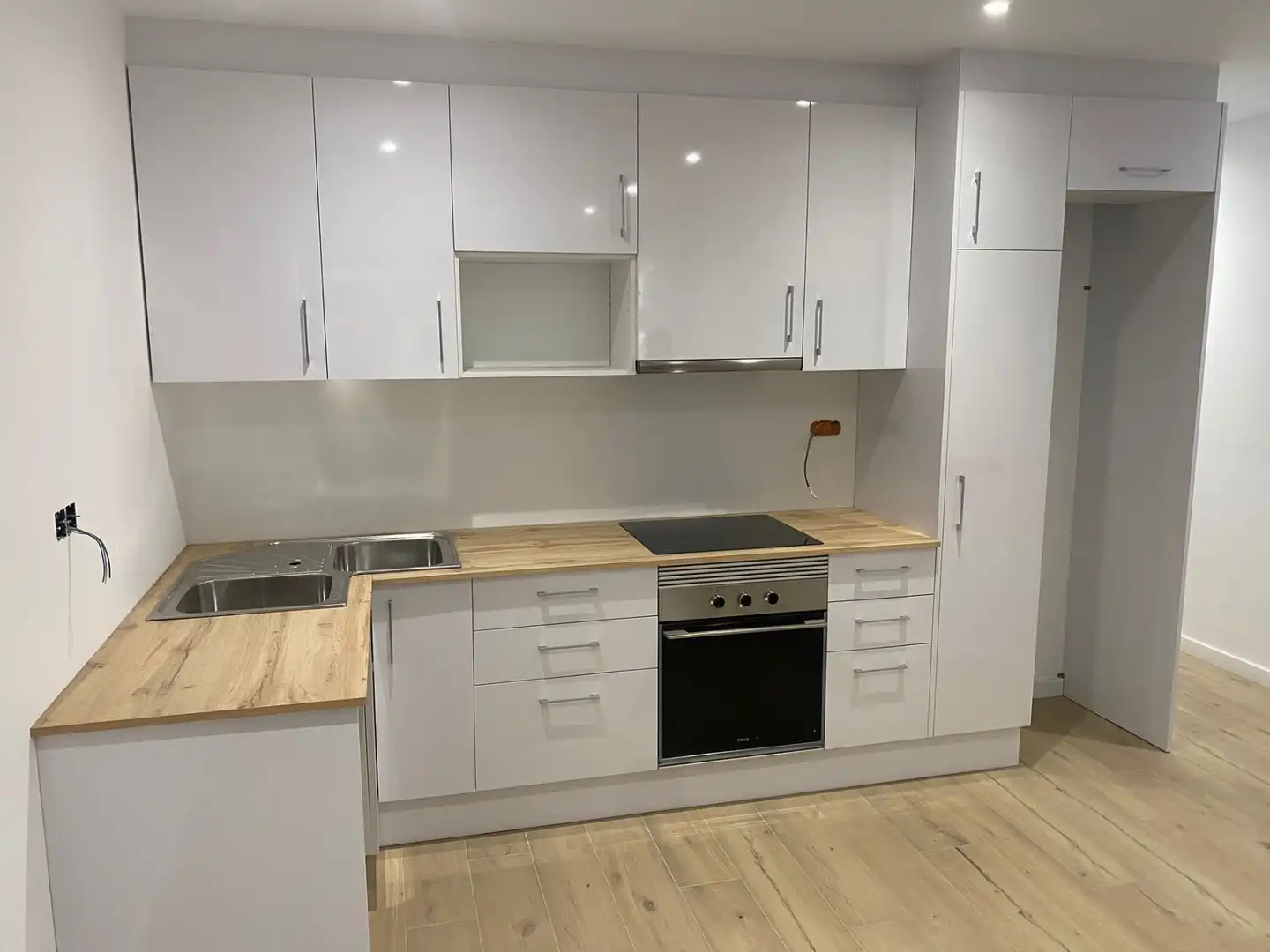 Appartamento con ascensore in affitto a Carrer del Cardenal Tedeschini 8
