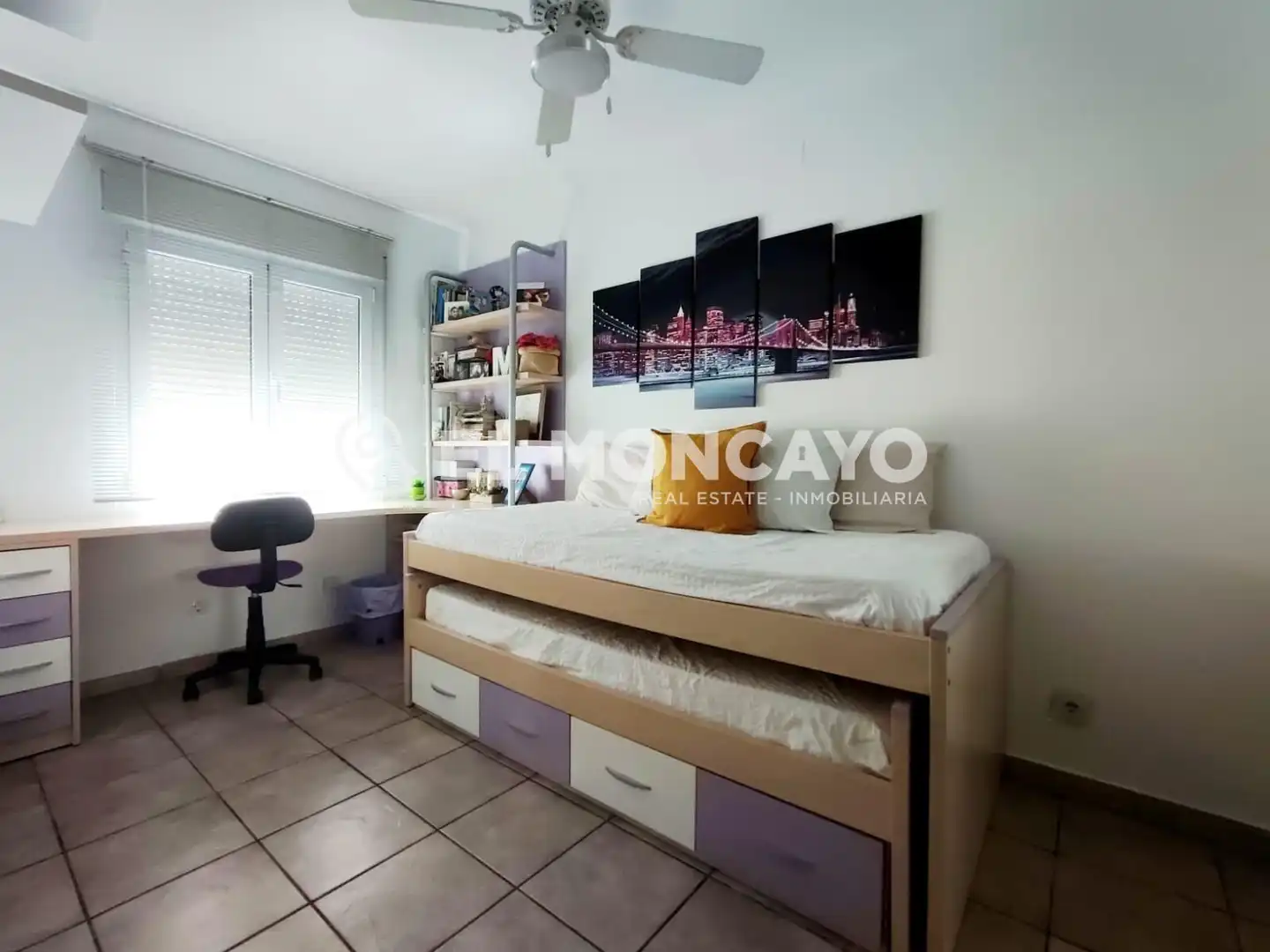 Dormitori de Casa adosada en venda en Torrevieja amb Aire condicionat, Calefacció i Jardí privat
