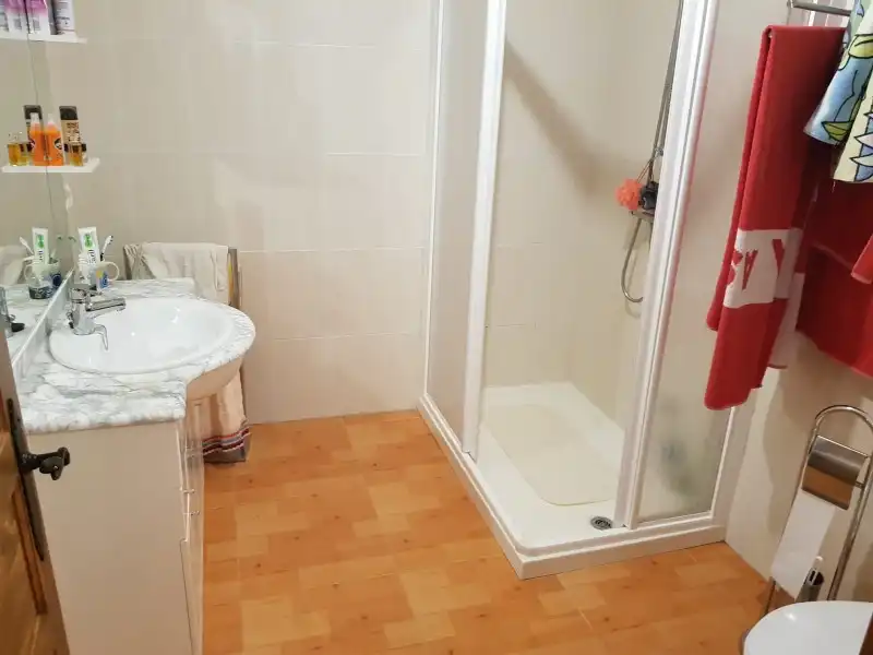 Baño de Casa o chalet en venta en Barrado con Calefacción, Jardín privado y Trastero