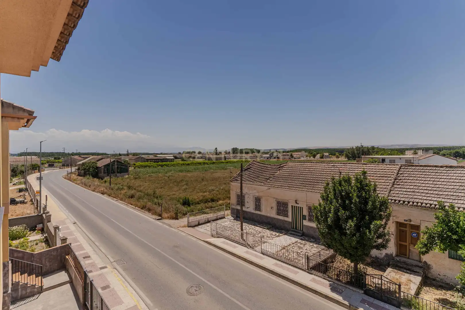 Casa adosada en venda a AV ANDALUCIA 161FUENTE VAQUEROS (GRANADA), 161, Fuente Vaqueros