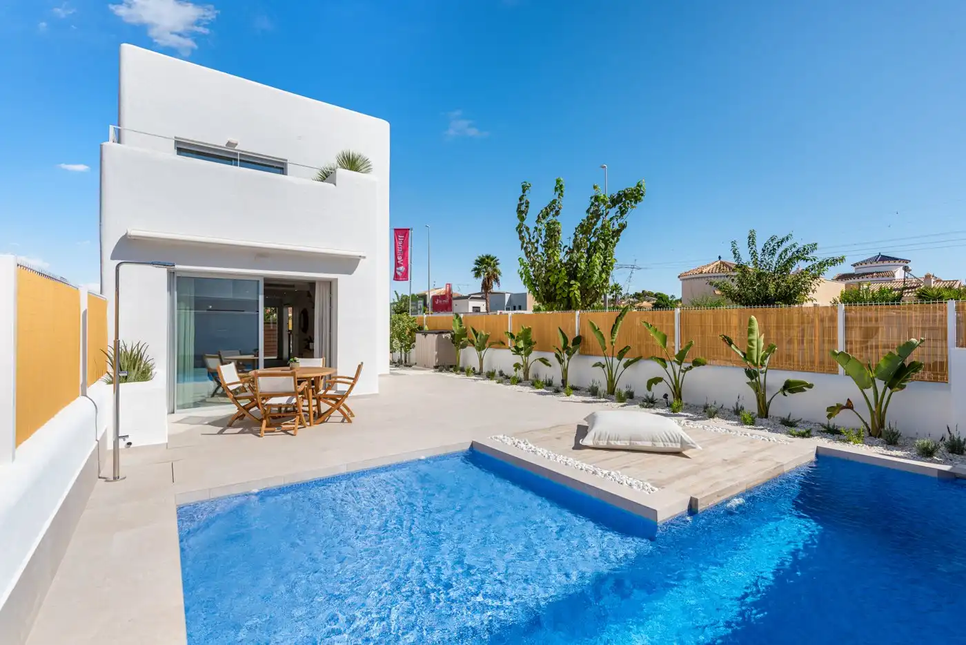 House with terrace for sale in Las Lomas de Rame - Bahía Bella, imagen 2