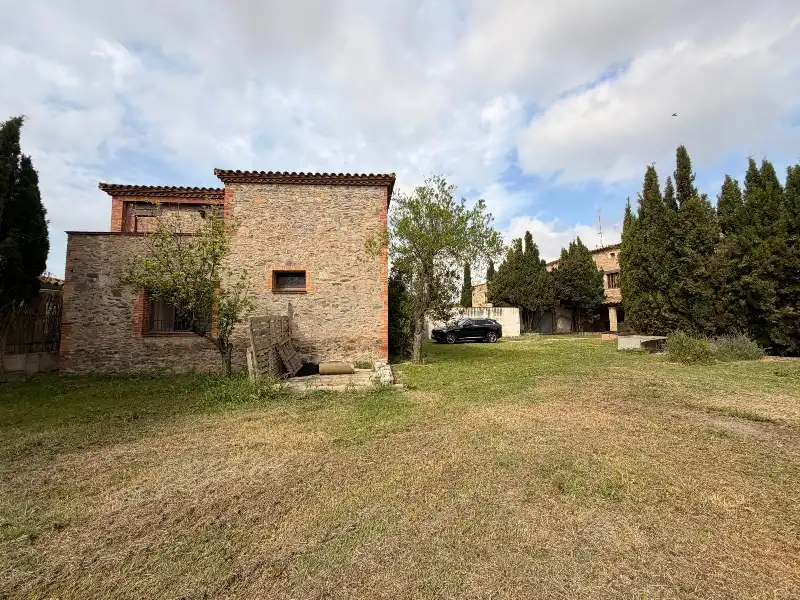 Casa con terraza en venta en Carrer de Figueres, imagen 75