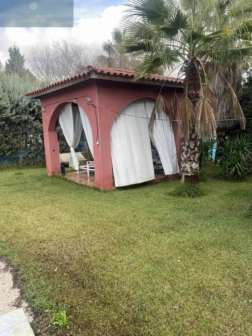 Garden of Houses for sale in Mérida  with Air Conditioner and Swimming Pool