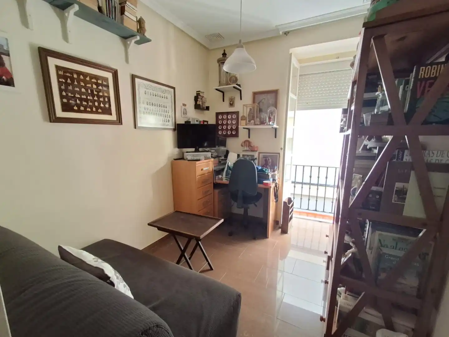 Piso en venta en Cádiz con Balcón