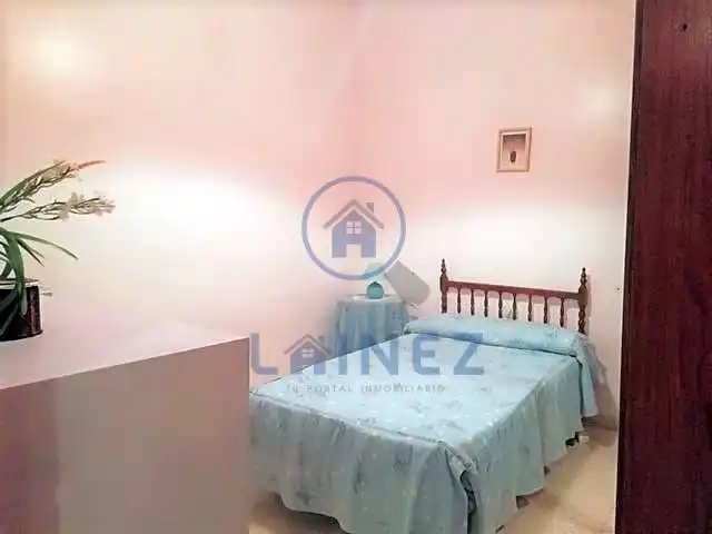 Dormitori de Pis en venda en Fuente Obejuna amb Aire condicionat, Calefacció i Terrassa
