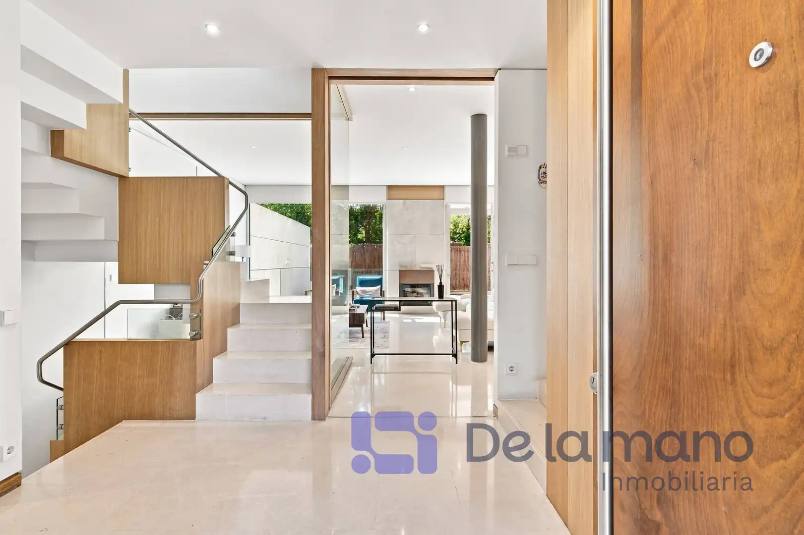 Houses for sale in Madrid  with Air Conditioner, Heating and Private garden