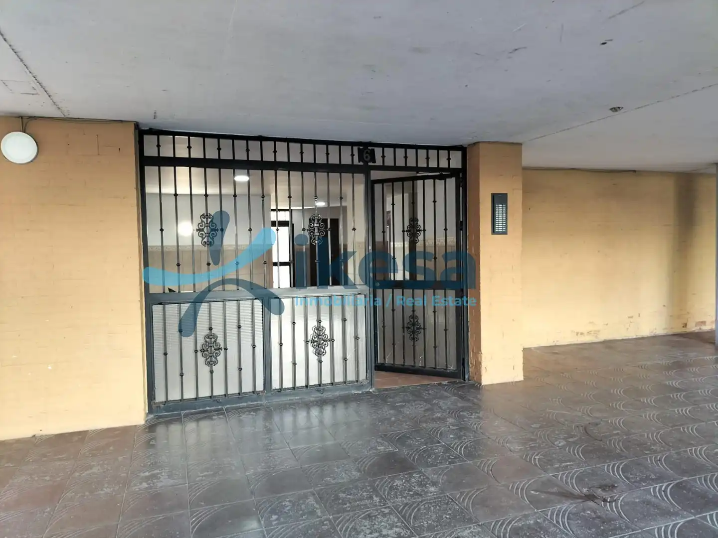 Flat with lift for sale in Sureste, imagen 4