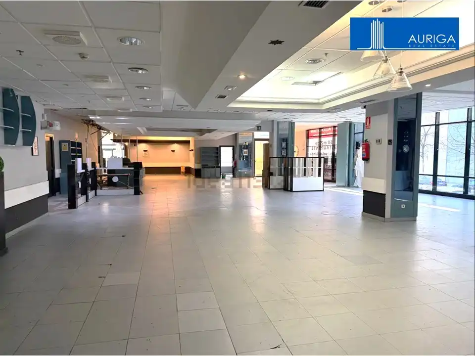 Local comercial en venda a Barajas, imagen 16