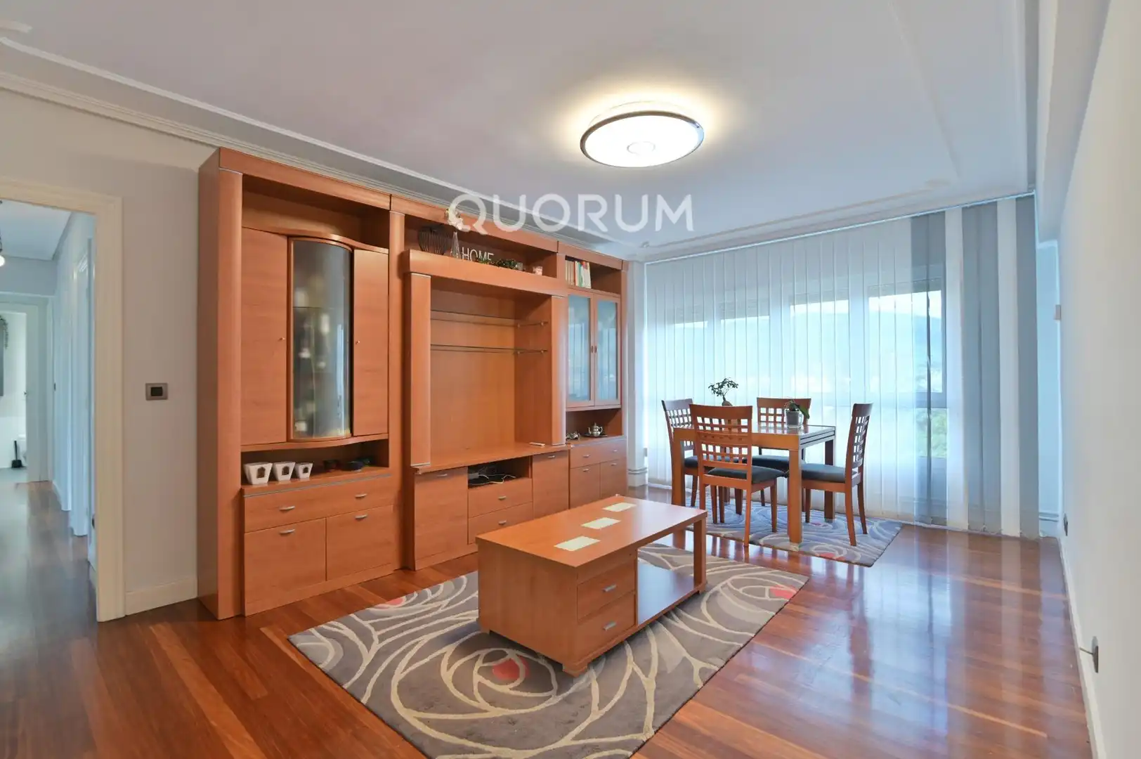 Sala de estar de Piso en venta en Bilbao  con Calefacción y Amueblado