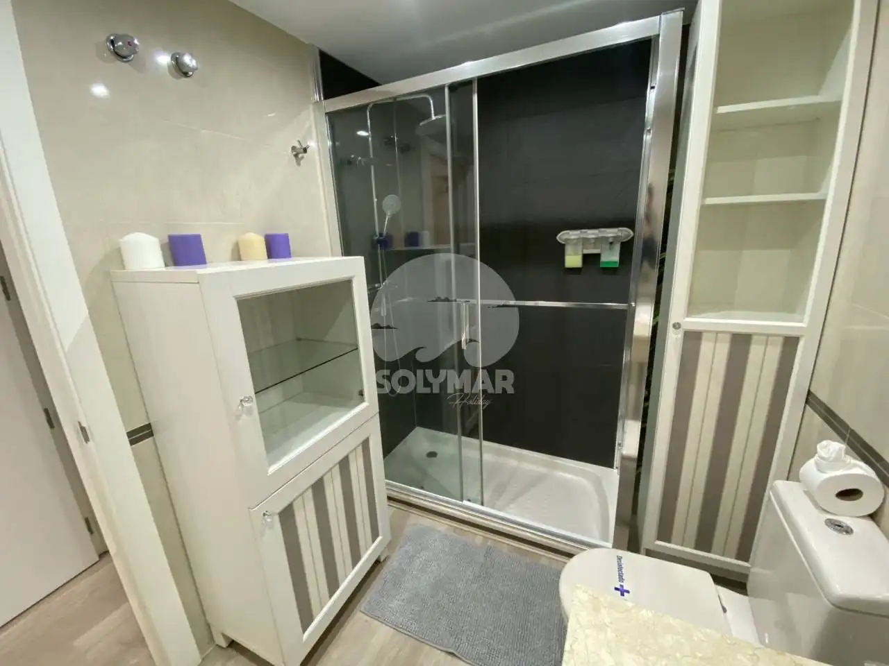 Bathroom of Flat for sale in Vélez-Málaga  with Air Conditioner, Heating and Terrace
