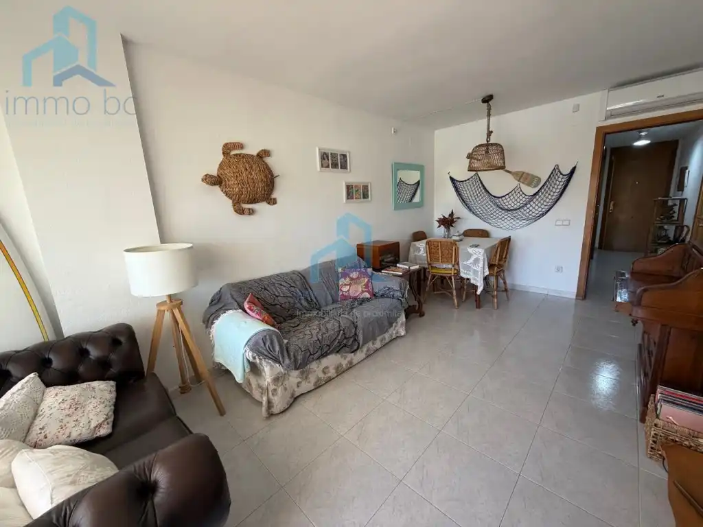 Sala d'estar de Planta baixa en venda en La Pobla de Montornès  