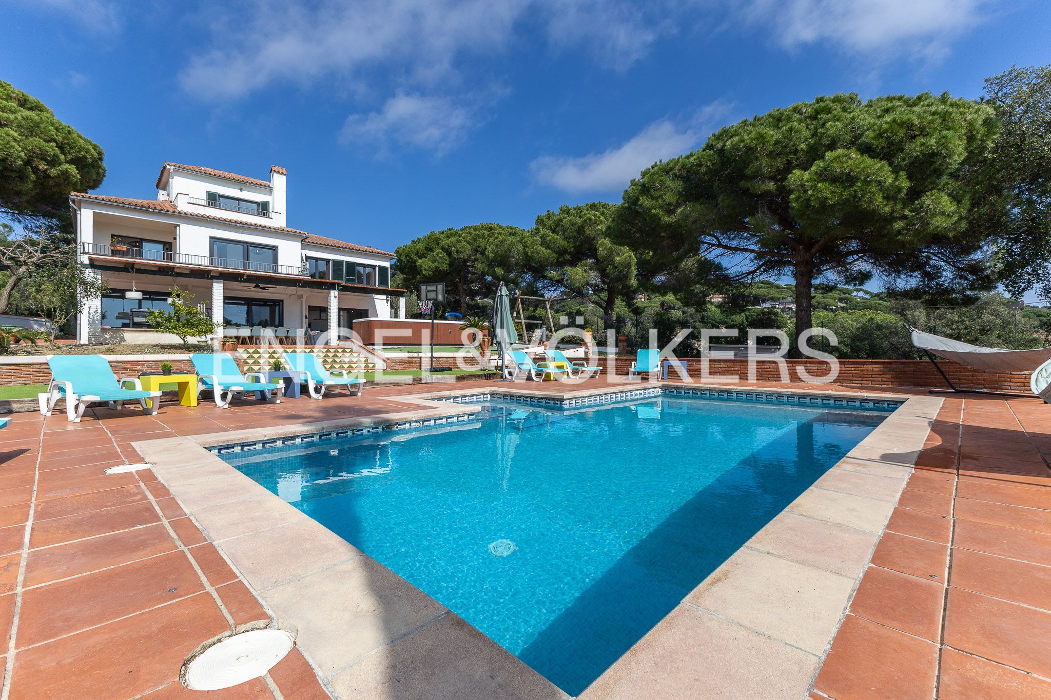 Exterior view of Houses for sale in Arenys de Munt  with Air Conditioner, Heating and Private garden