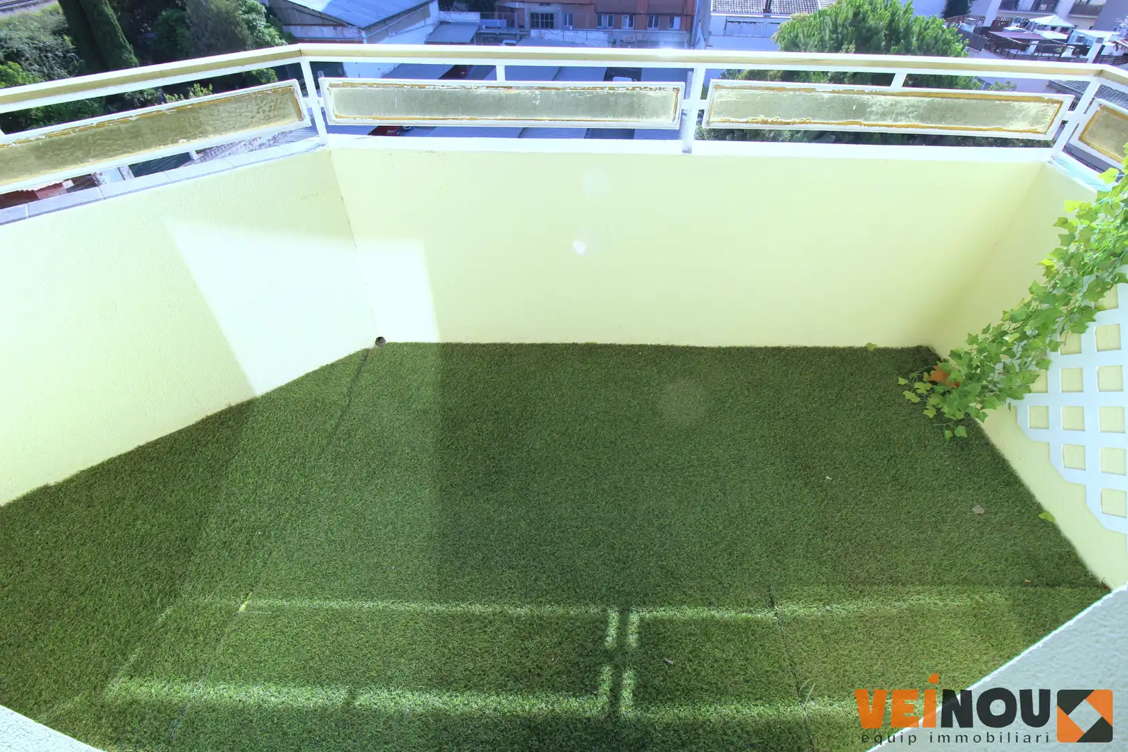 Terraza de Piso en venta en L'Hospitalet de Llobregat con Balcón