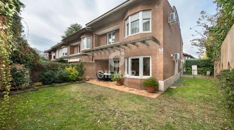 Foto 2 de Casa adosada en venda a Mirasierra, Madrid