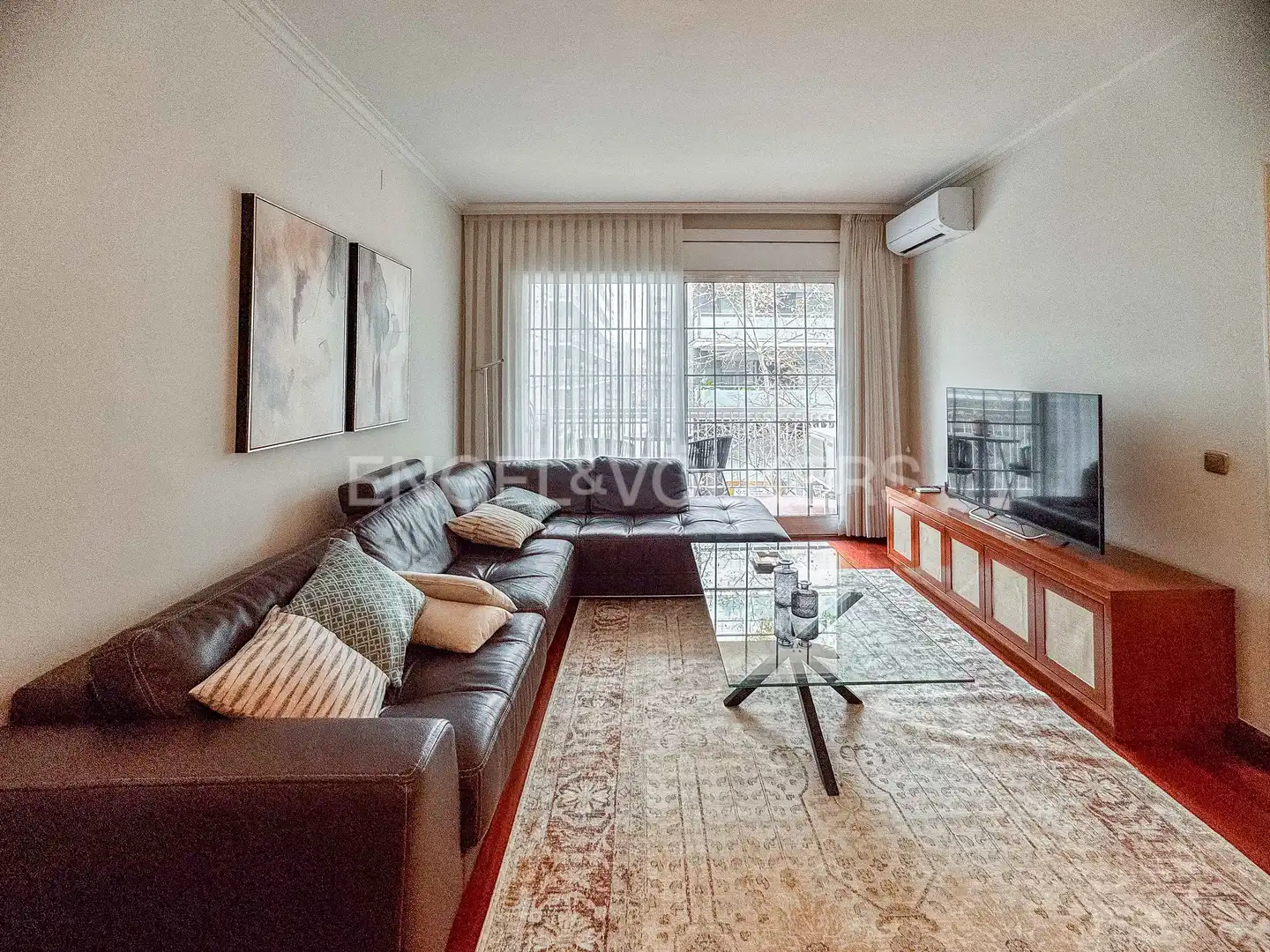 Flat with terrace to rent in Eixample, imagen 3