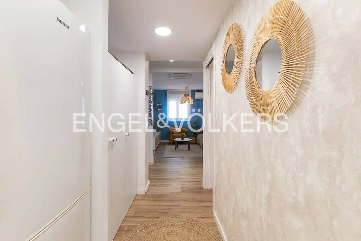 Flat for sale in Valencia  with Air Conditioner, Heating and Parquet flooring