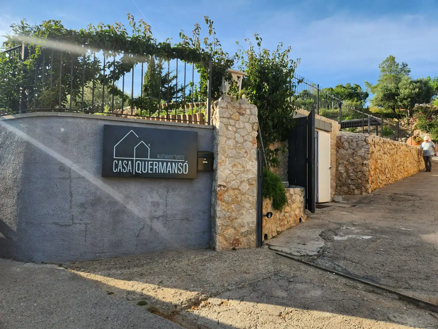 Vista exterior de Casa o chalet en venta en Vilajuïga con Aire acondicionado, Calefacción y Jardín privado