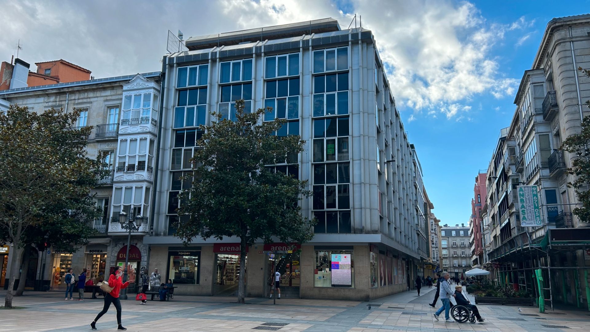 Vista exterior de Oficina de alquiler en Vitoria - Gasteiz con Aire acondicionado y Amueblado