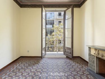 Apartment for sale in Eixample