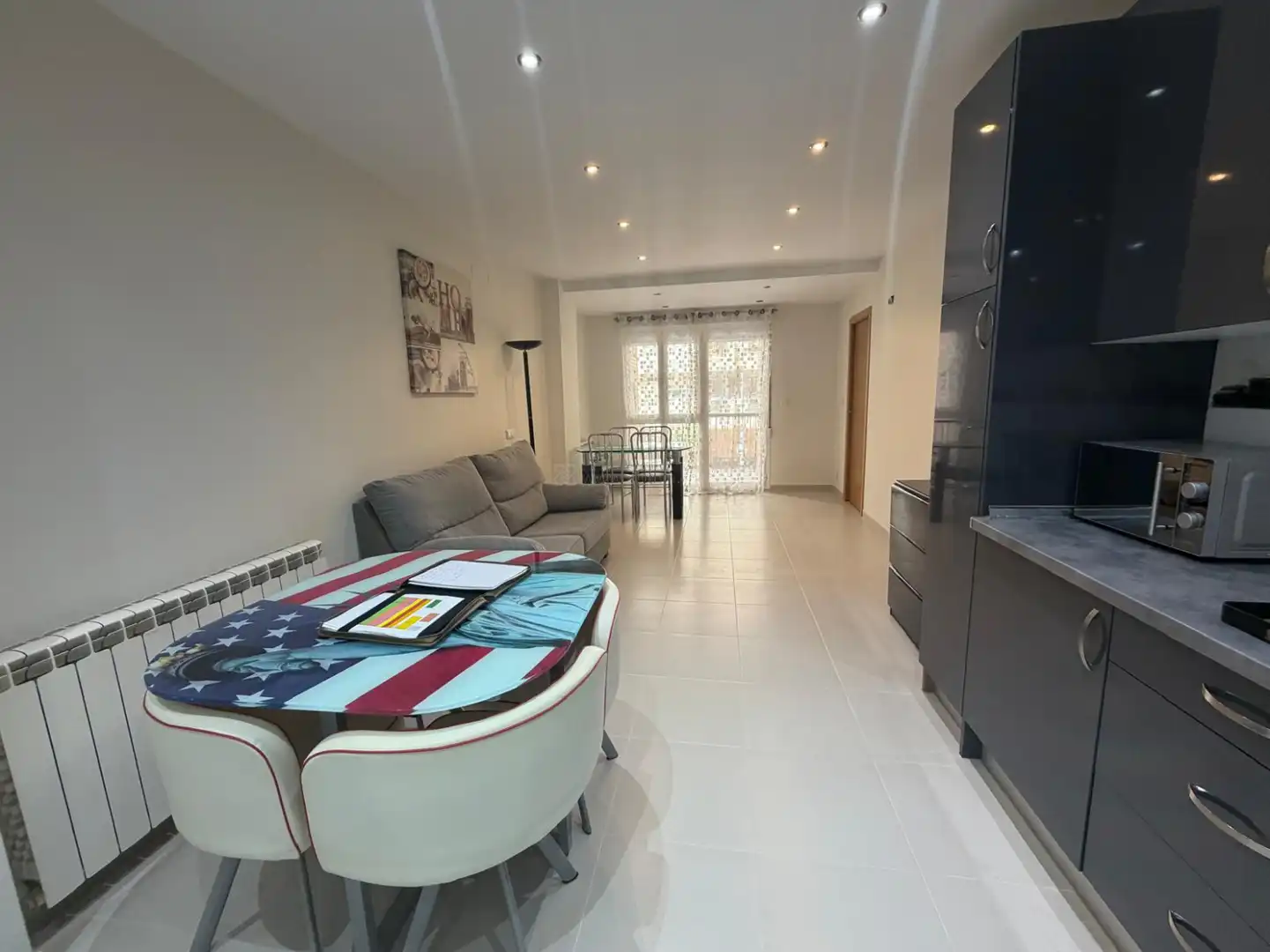 Sala de estar de Piso en venta en  Logroño con Calefacción, Terraza y Trastero