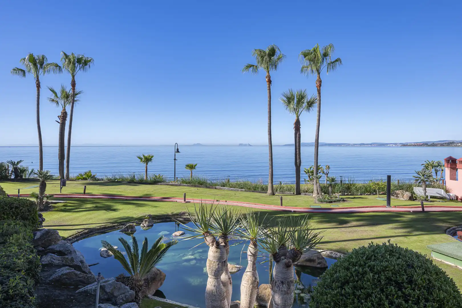 Garden of Apartments for sale in Estepona  with Air Conditioner, Terrace and Swimming Pool