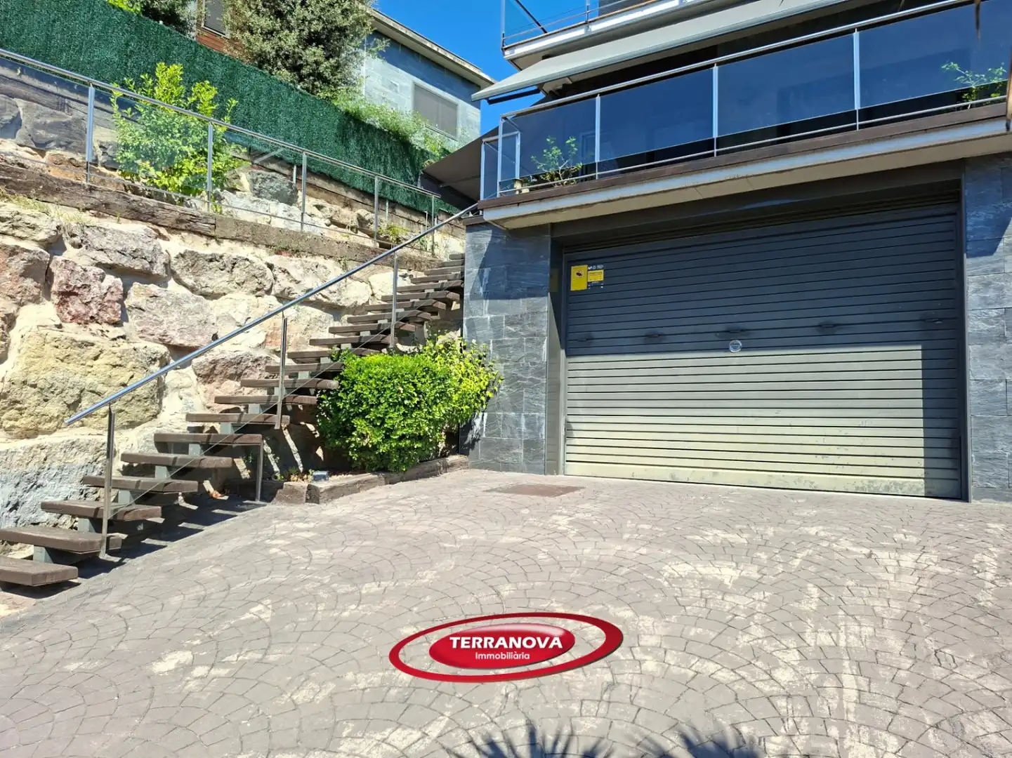 Vista exterior de Casa o xalet en venda en L'Ametlla del Vallès amb Aire condicionat, Calefacció i Jardí privat
