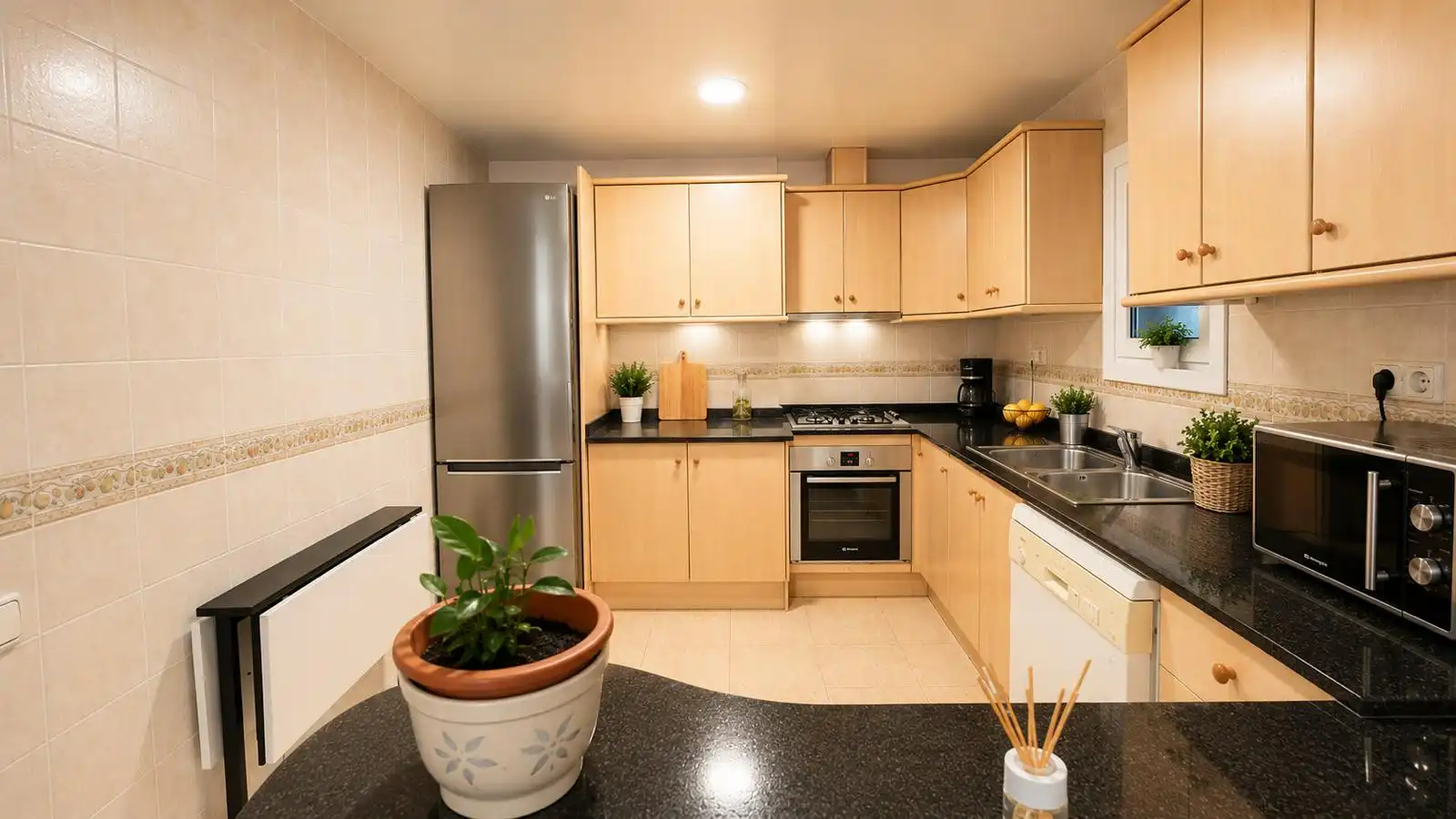 Cocina de Dúplex en venta en Badalona con Calefacción, Terraza y Balcón