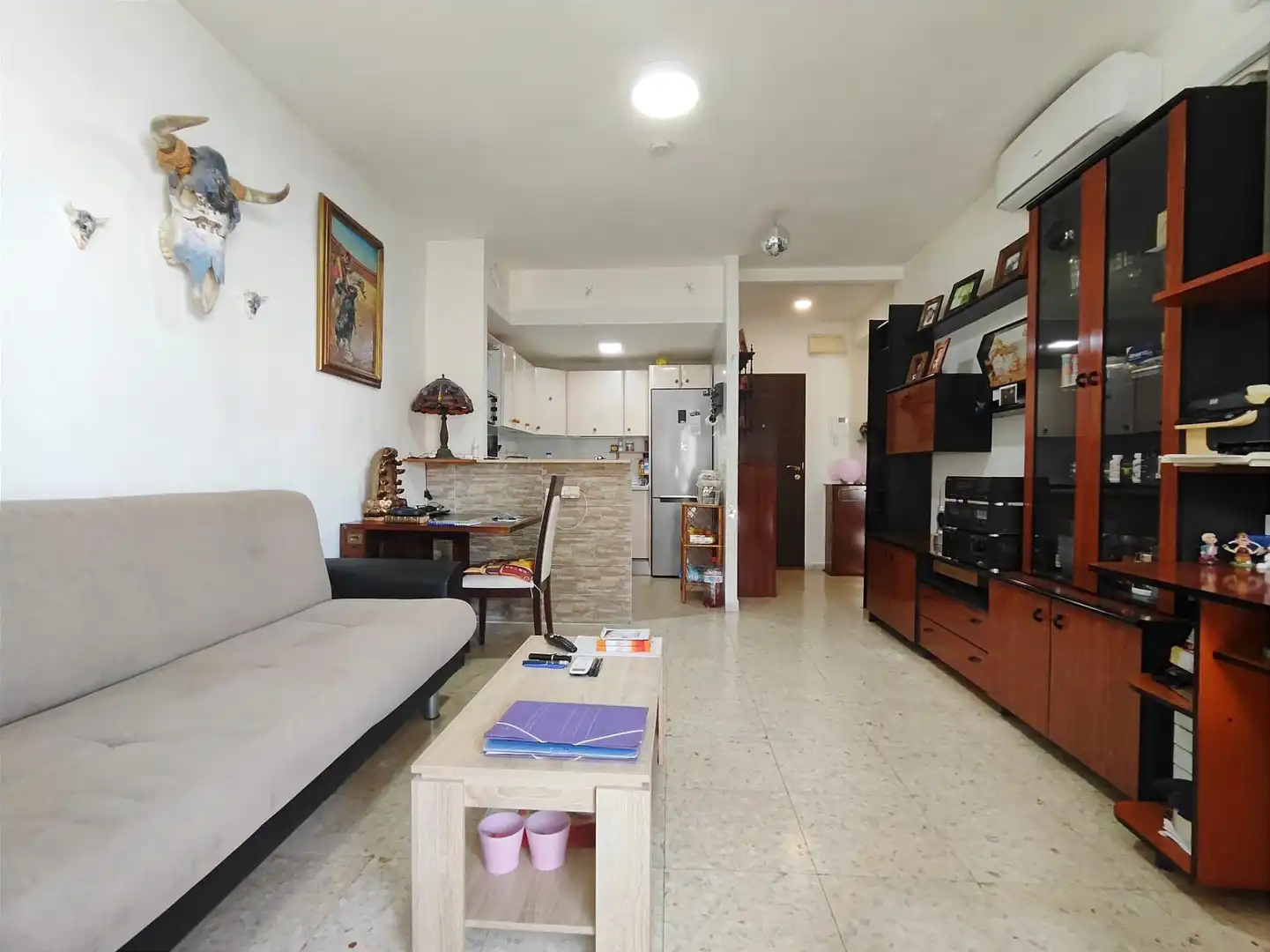 Wohnzimmer von Wohnung zum Verkauf in Torremolinos mit Klimaanlage, Privatgarten und Terrasse