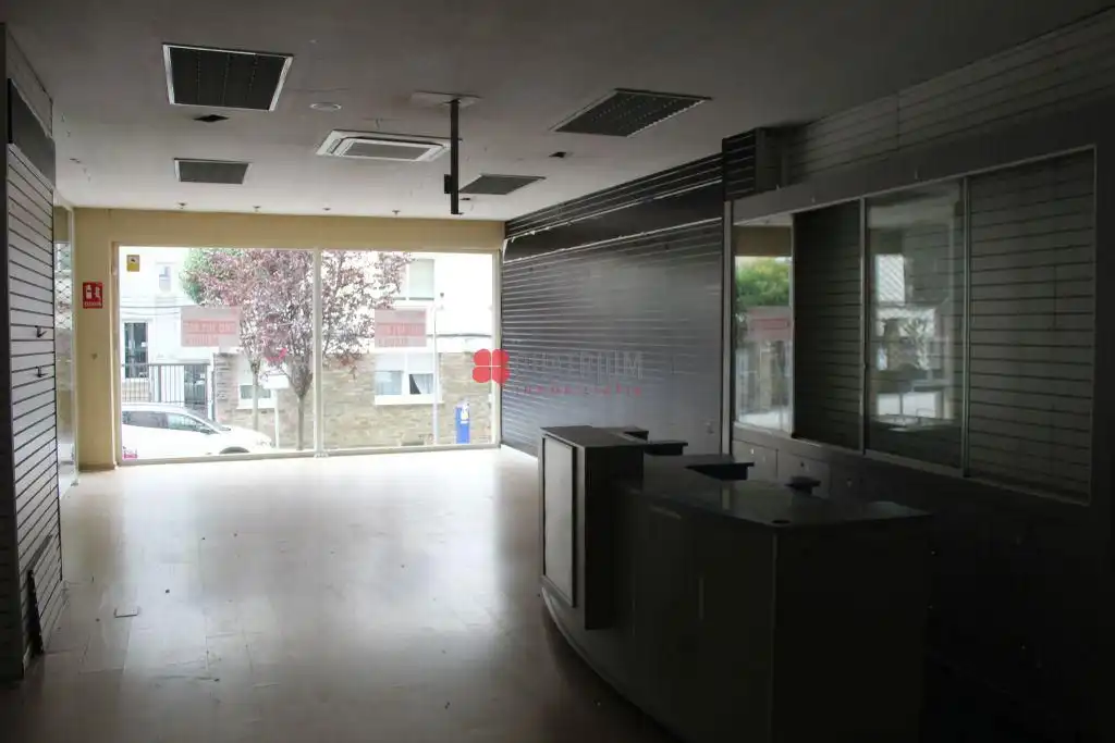 Local comercial de lloguer a Ensanche - Sar, imagen 2