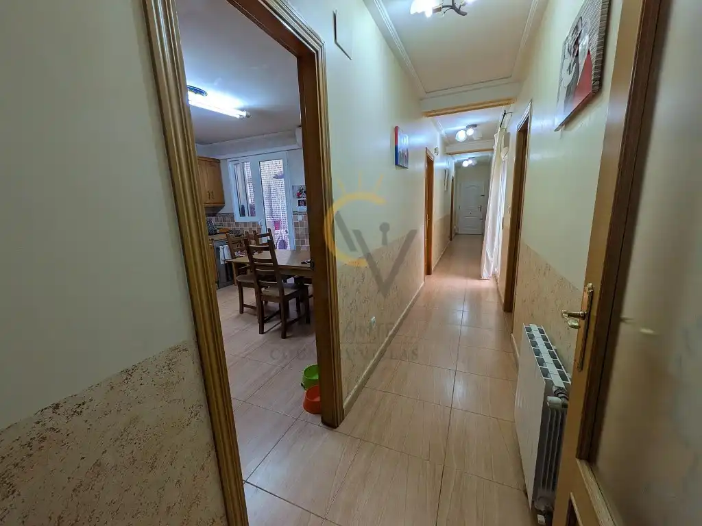 Casa amb jardí en venda a Avenida Castilla De, imagen 8